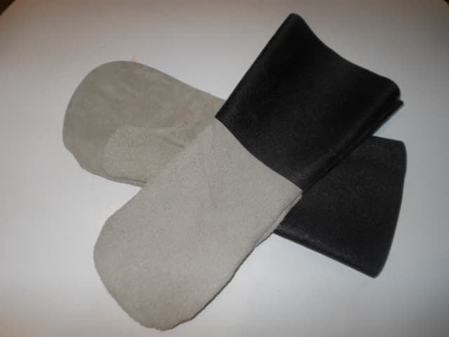 Краги спилковые с кирзовой манжетой